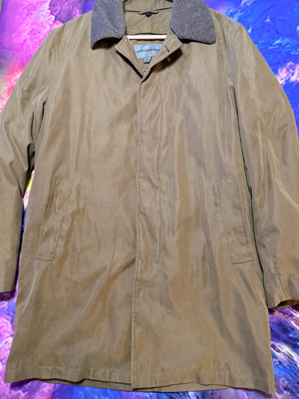 Johnston & Murphy Greenish Olive Trench Coat with Gray Contrast Collar